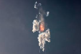 The view of Explosion of SpaceX's starship-June 2025